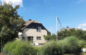 Beach Villa Makkum met sauna
